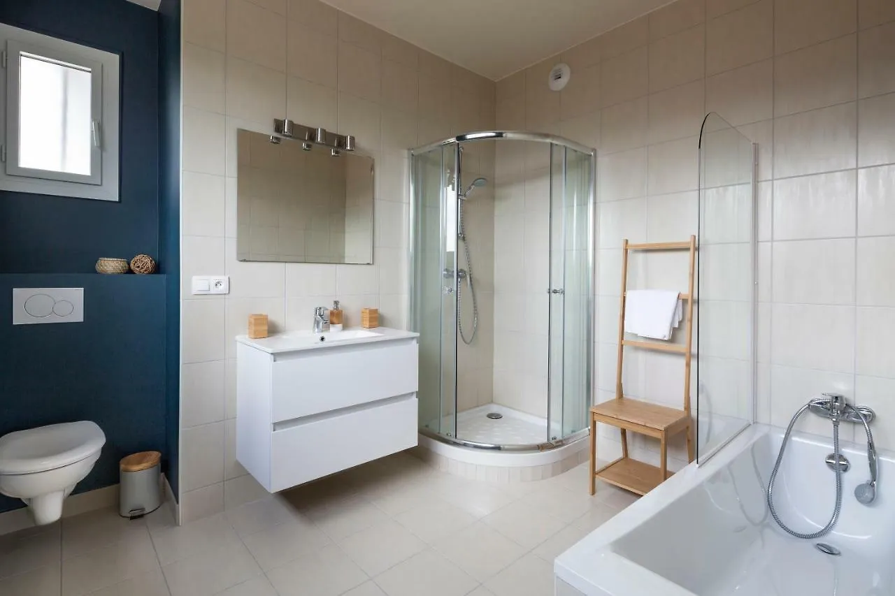 Holiday home Le Semaphore - Maison Et Sauna Avec Vue Mer Cancale France